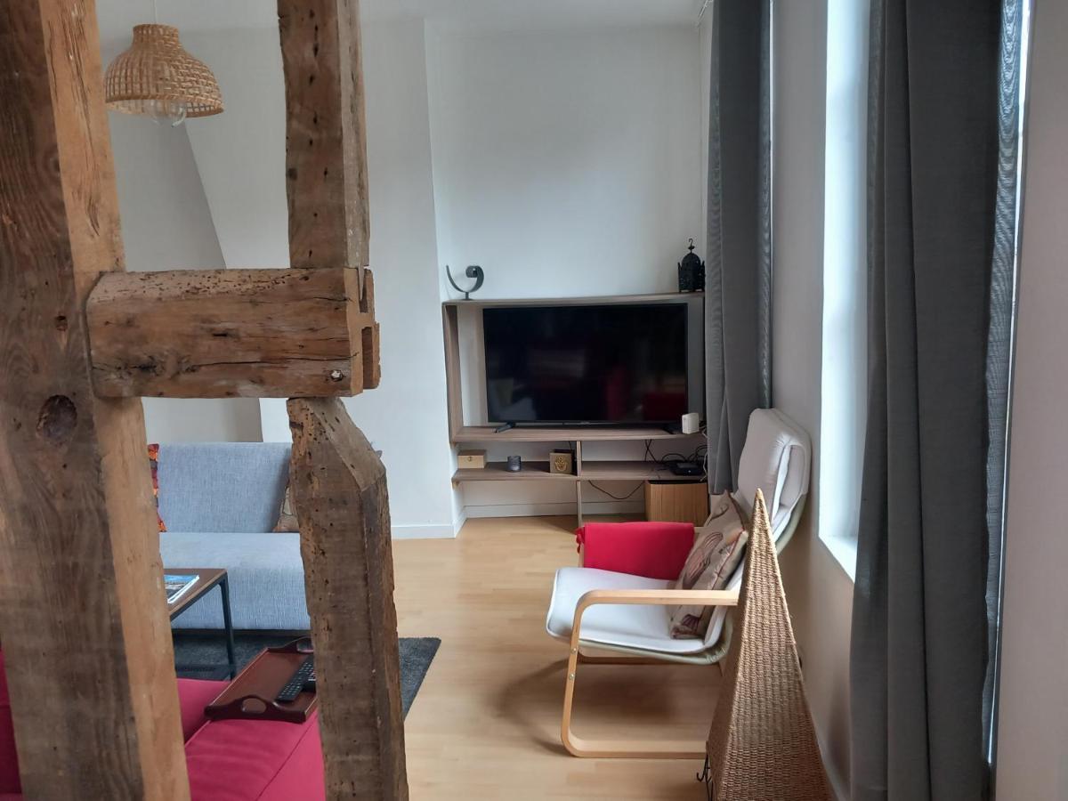Le Leon Apartamento Honfleur Exterior foto